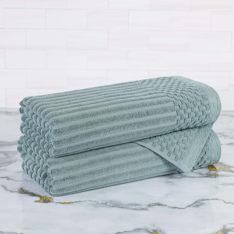 Ruvins Cotton Highly Absorbent Solid and Checkered Border Bath Towel Set, Green