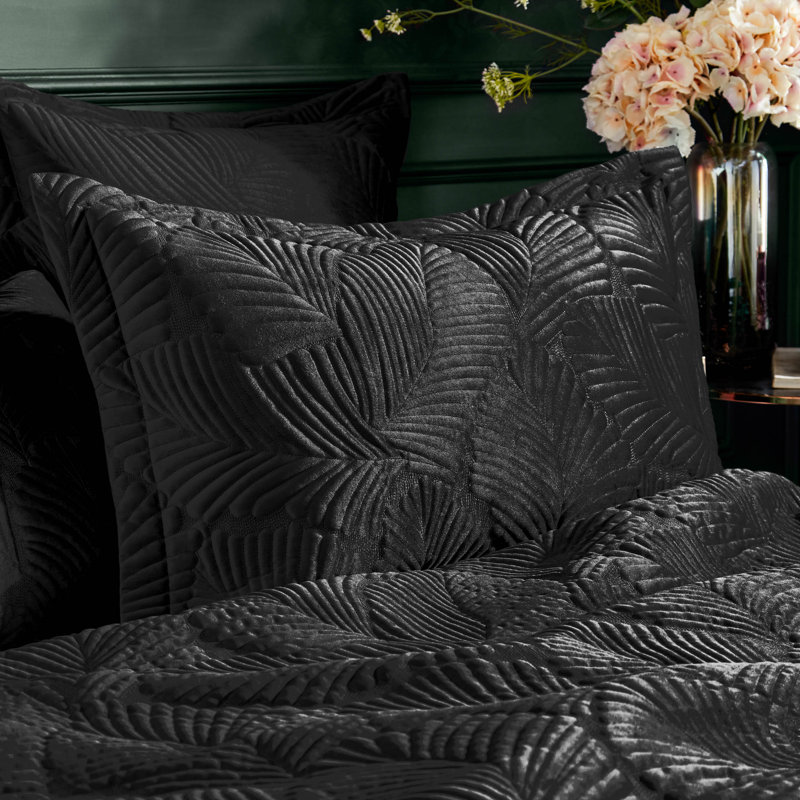 Palmeria Pillowcase Quilted