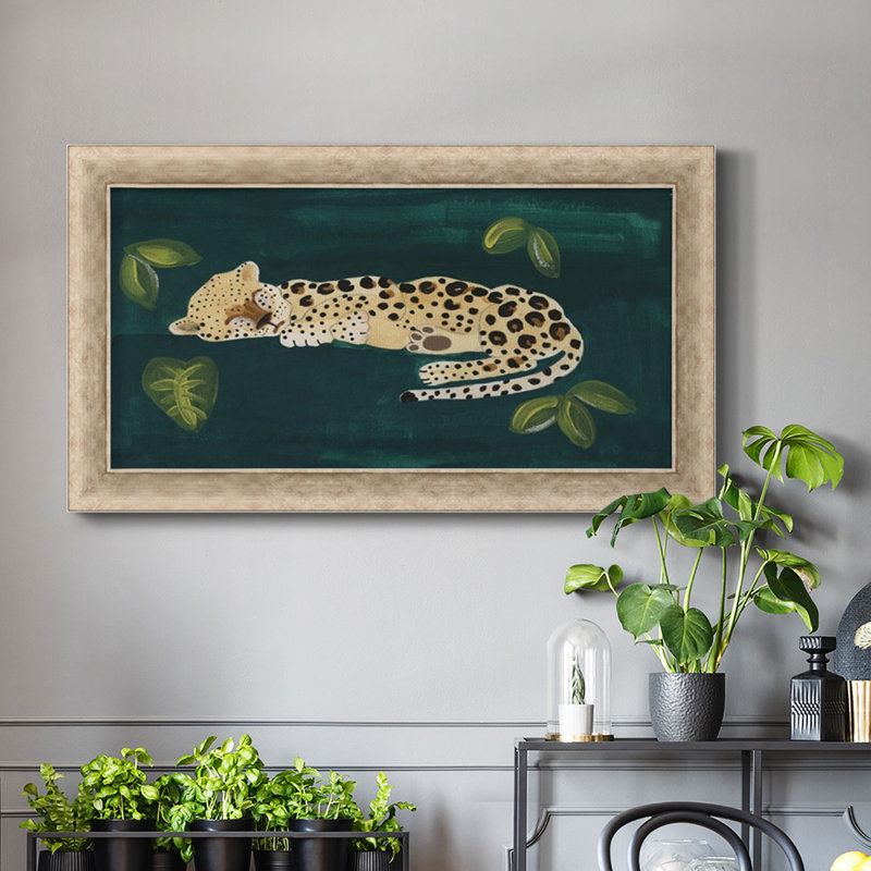 Lethargic Leopard II, toile encadrée de qualité supérieure - prête à être accrochée, H 25 po x l 45 po x P 1,25 po