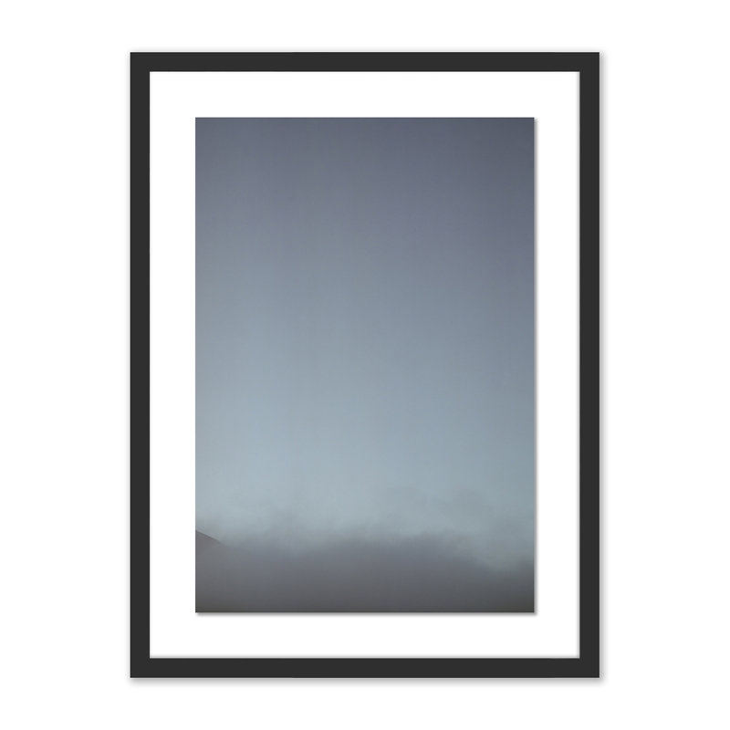 «Clouds 1» par Riley Ryan - reproduction de photo sur papier encadrée, H 24 po x l 18 po x P 1,5 po, Noir
