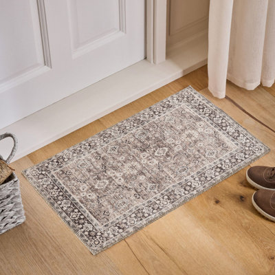 Turkish Traditional Entryway Rug, Distressed Floral Medallion Low-Pile Rug, Kid & Pet Friendly, Stain Resistant