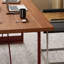 Bureau d'écriture rectangulaire à design rétro-922919207