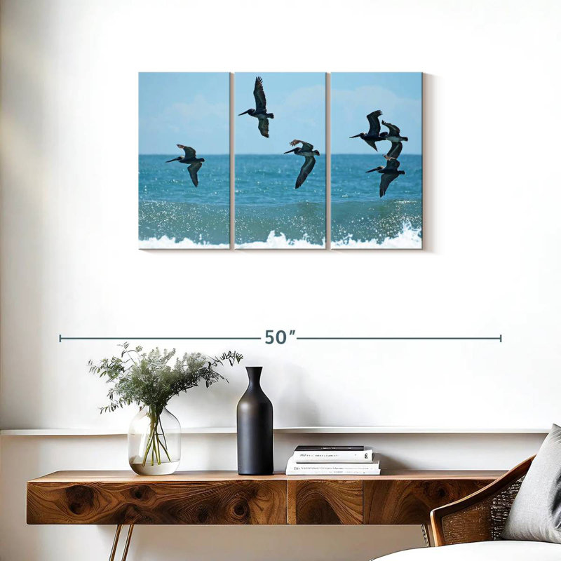 Brampt Pelican I, 20" H x 33" W