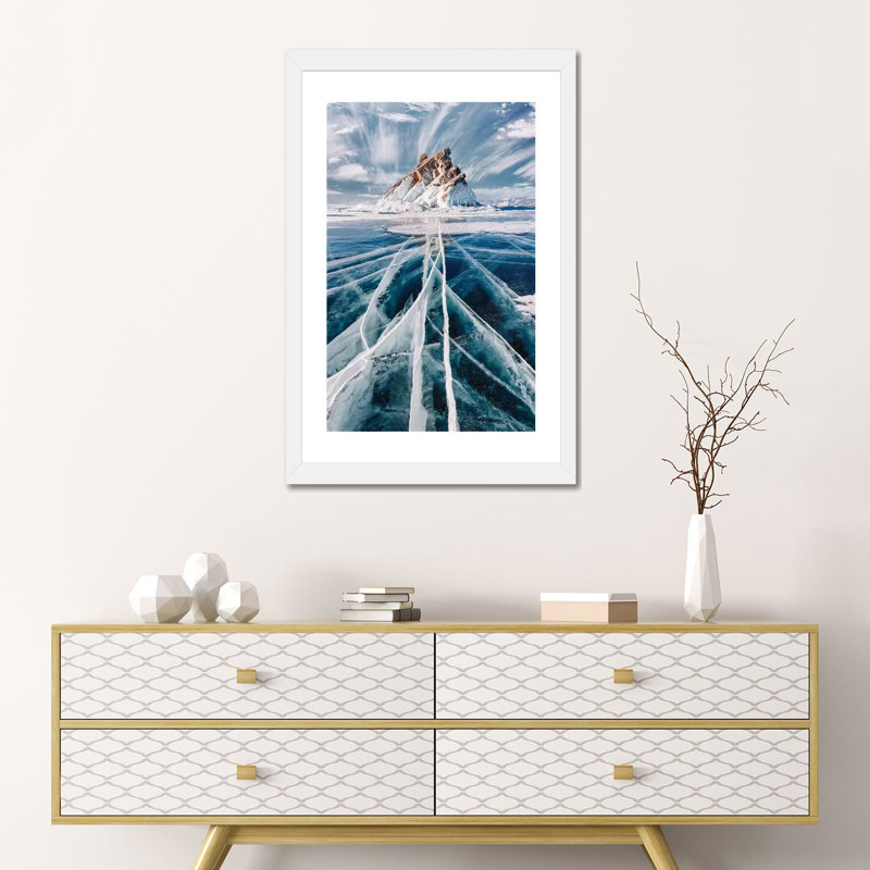 « L’hiver sibérien » par Hobopeeba-impression, H 24 po x l 16 po x P 1 po, Papier encadré blanc, Blanc
