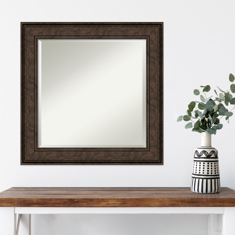 Miroir mural Fahlman Ridge, 25,5 po x 25,5 po, Brun rustique