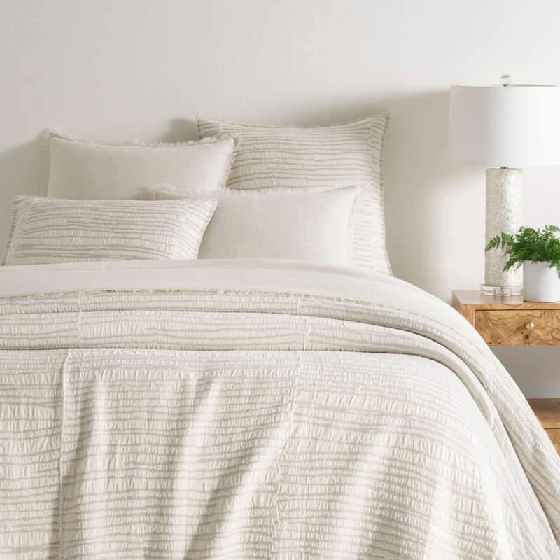 Striae Oatmeal Matelasse Coverlet, Queen Coverlet