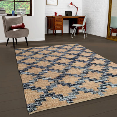 Annalee Hand Loomed Geometric Indoor Rug
