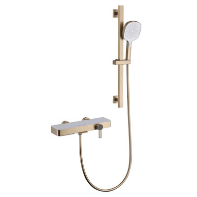 Brass Bathtub Faucet with Modern Design