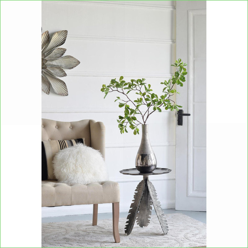 Table basse de salon, aluminium transitionnel d'inspiration naturelle avec finition argent antique, conception légère