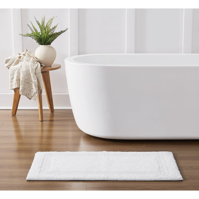 Tapis pour salle de bain Papastamelos (24x40), Blanc