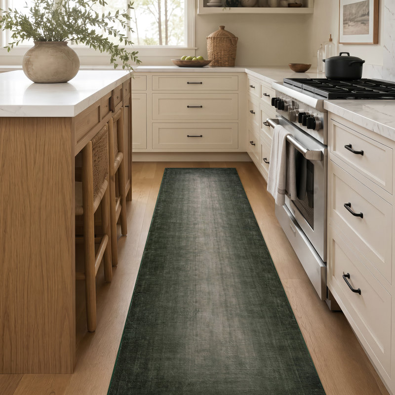 Tapis vert antidérapant et lavable à la machine Vignette Ombre, 2 pi x 12 pi