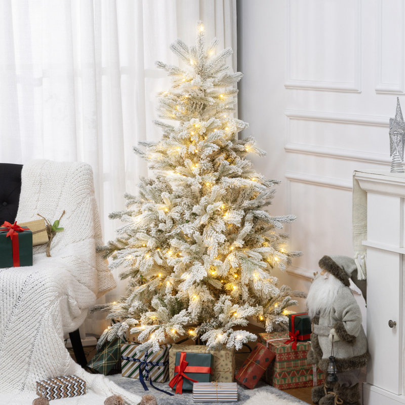 Arbre de Noël artificiel enneigé 5 pi avec DEL blanc chaud et 931 pointes - Installation à charnières pour un assemblage rapide et simplifié
