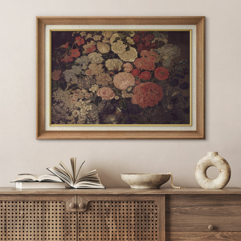 «Classic Classic Dark Floral Bouquet Still Life», reproduction d'art sur papier encadrée, H 26 po x l 36 po x P 1,5 po