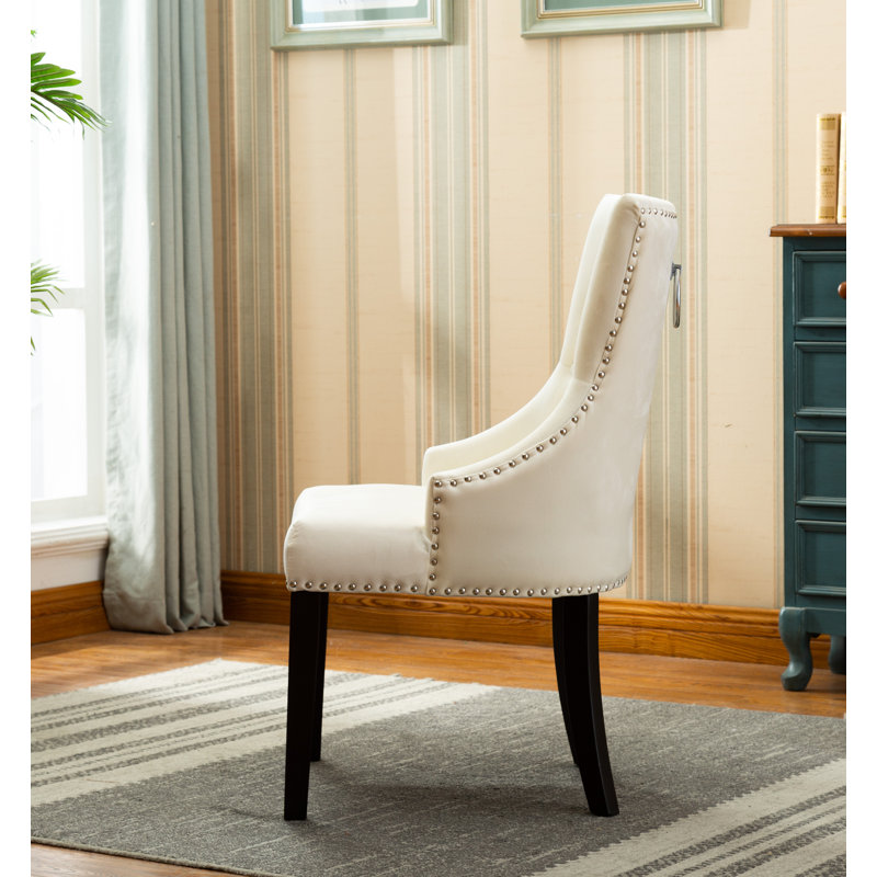 Chaise d'appoint capitonnée large Zaniyah 58,42 cm, Microfibre/microsuède gris