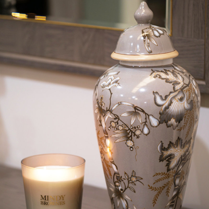 Decorative Urns & Jars