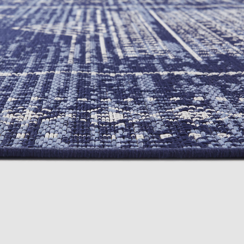 Oriental Indoor / Outdoor Rug, Rectangle 5'3" x 7'