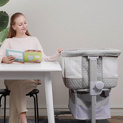 Baby Bassinet Bedside Crib