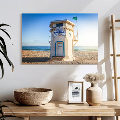 Gillard Laguna Gillard Lifeguard Tower
