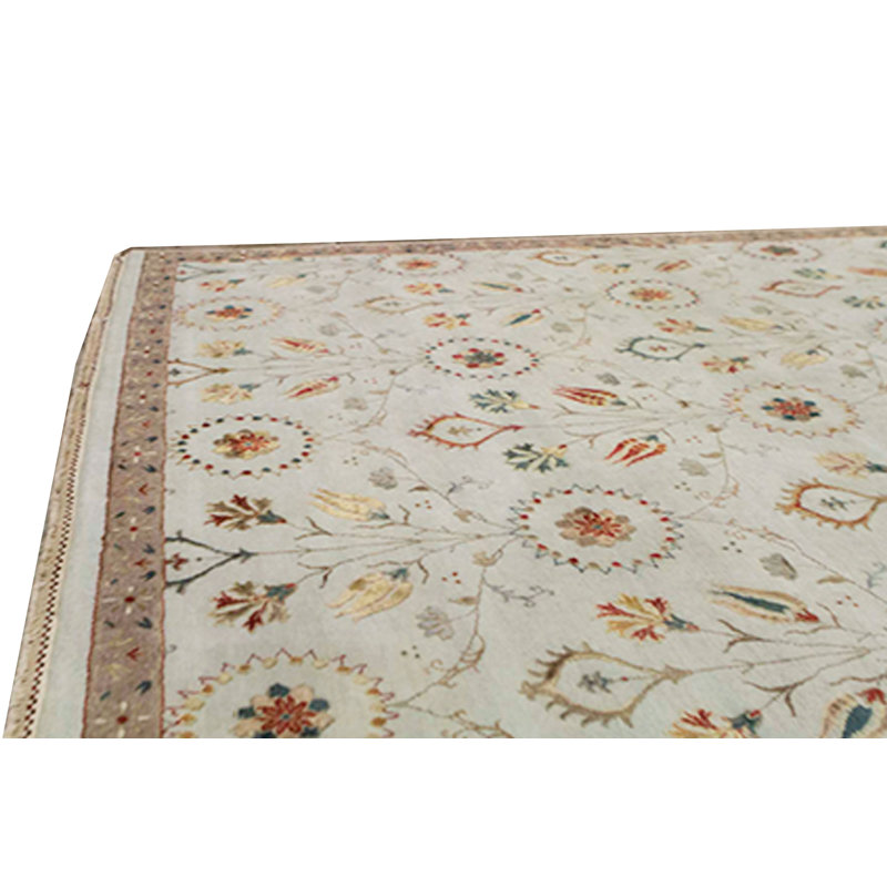 Floral Area Rug in Light Green/Brown