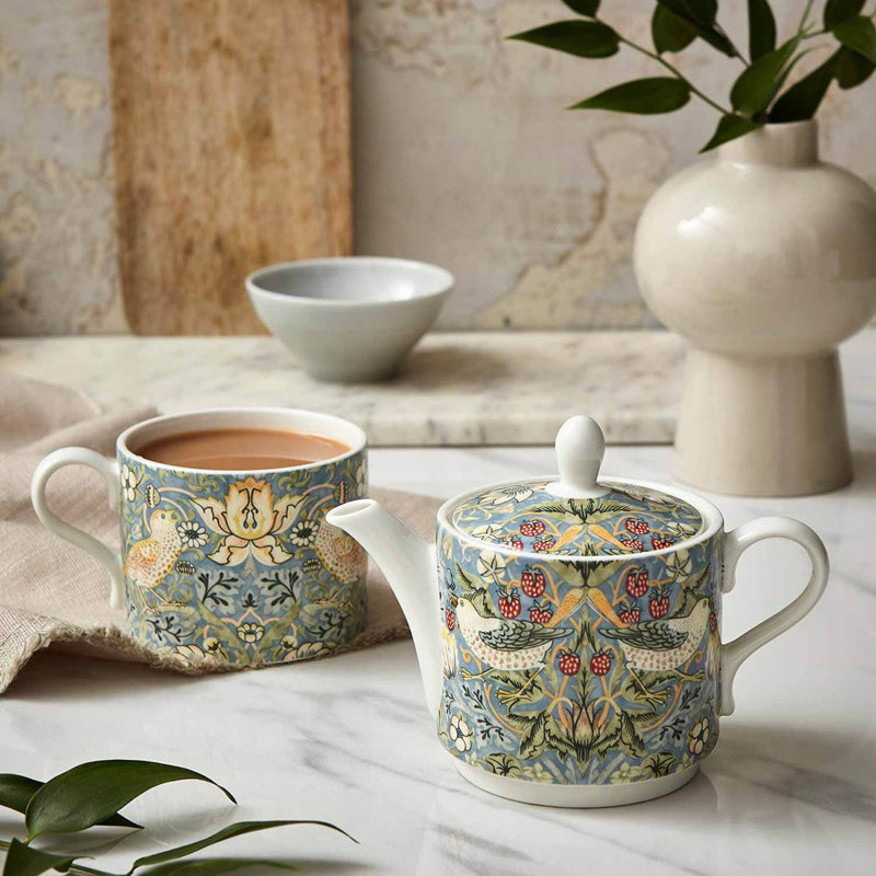 Tea for One, 10 Oz (Strawberry Thief)