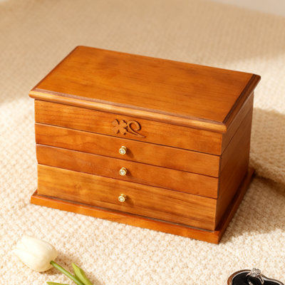 Boîte à bijoux en bois +