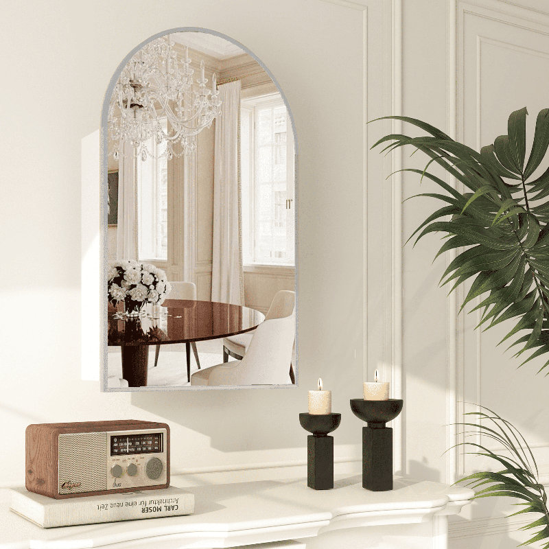 Armoire à pharmacie Tabbatha, Argent argent, H 31,5 po x l 19,6 po x P 4,6 po