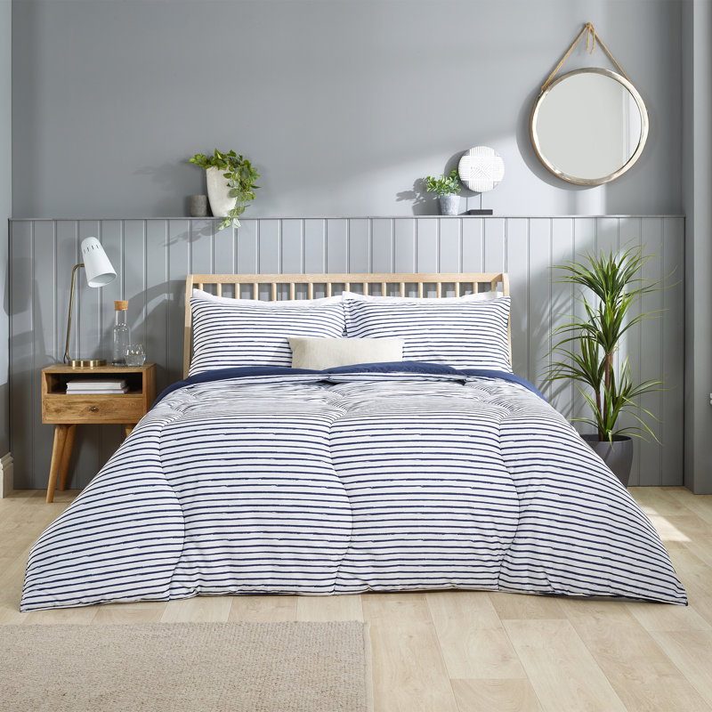 Coverless Coverlet Comforter Duvet 10.5 Tog Matching Pillowcases, Kingsize, Navy Stripe