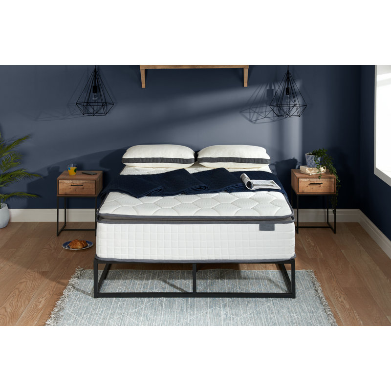 Cloud Angenita Pillow-Top Pocket Sprung Mattress, Double (4'6)