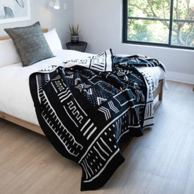 Carminella Throw Blanket