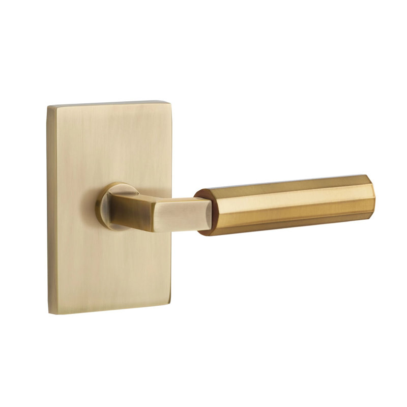 Mortaise intérieure Emtek Select avec rosette rectangulaire moderne et L-Sq. Tige, levier à facettes, Oui, Dos plat
