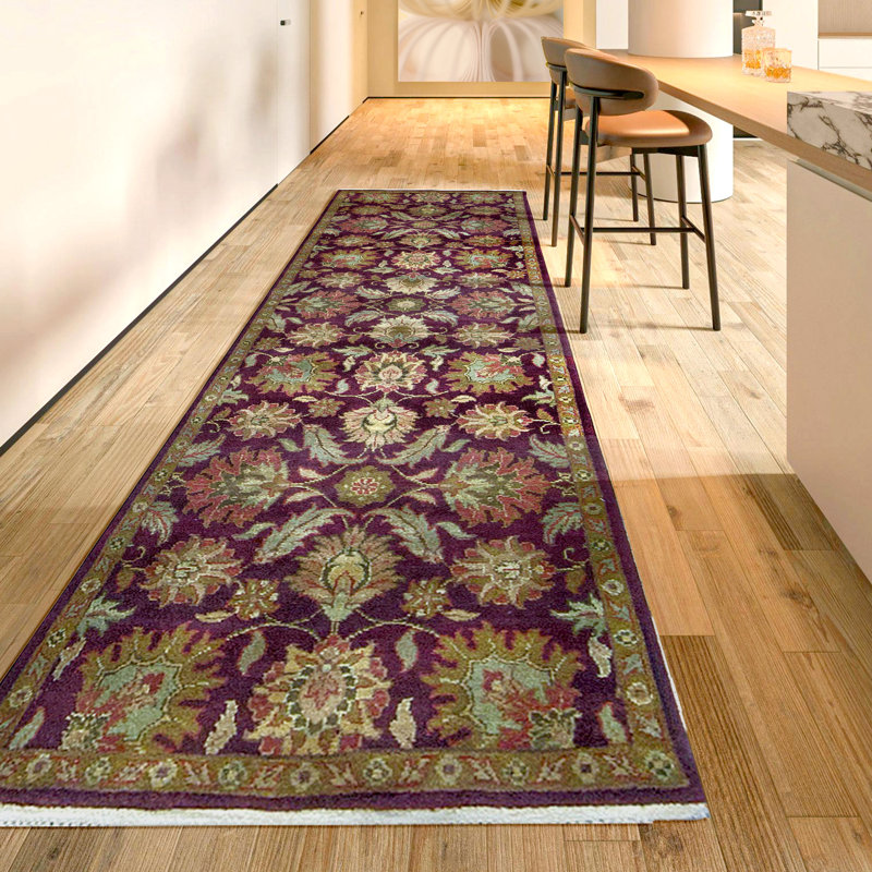 Crown One-of-a-Kind 2'6" X 8'1" Area Rug