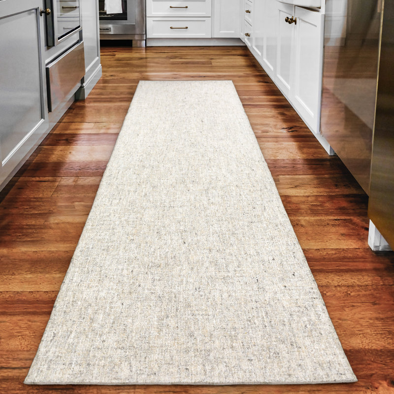 Tapis ivoire touffeté Dalmacio, Tapis de couloir 2 pi 3 po x 7 pi 6 po