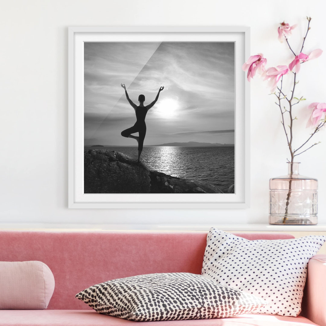 Gerahmter Fotodruck Black and White Yoga