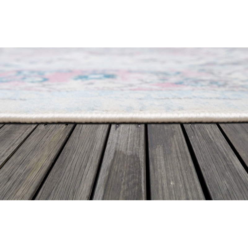 Kristy Oriental Indoor Rug, Rectangle 5'3" x 7'3"