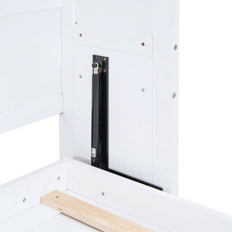 Grand lit blanc, support de matelas confortable, idéal pour une chambre d'amis ou un mur de lit de petite taille avec des armoires supérieures, et un espace convenant à plusieurs pièces
