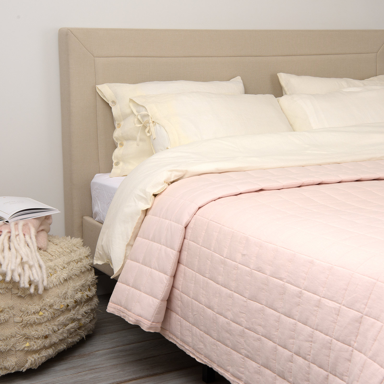 Hatley Linen Quilt Set, King Quilt, Pink