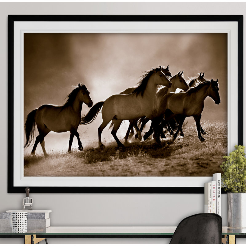 Chevaux sauvages - reproduction de cadre photo, Cadre noir, H 30 po x l 40 po x P 1,5 po
