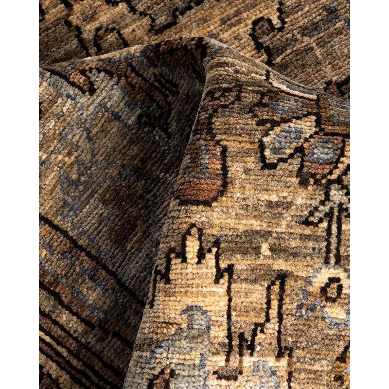 Serapi One-of-a-Kind 3' 11" x 5' 11" Hand Knotted Area Rug