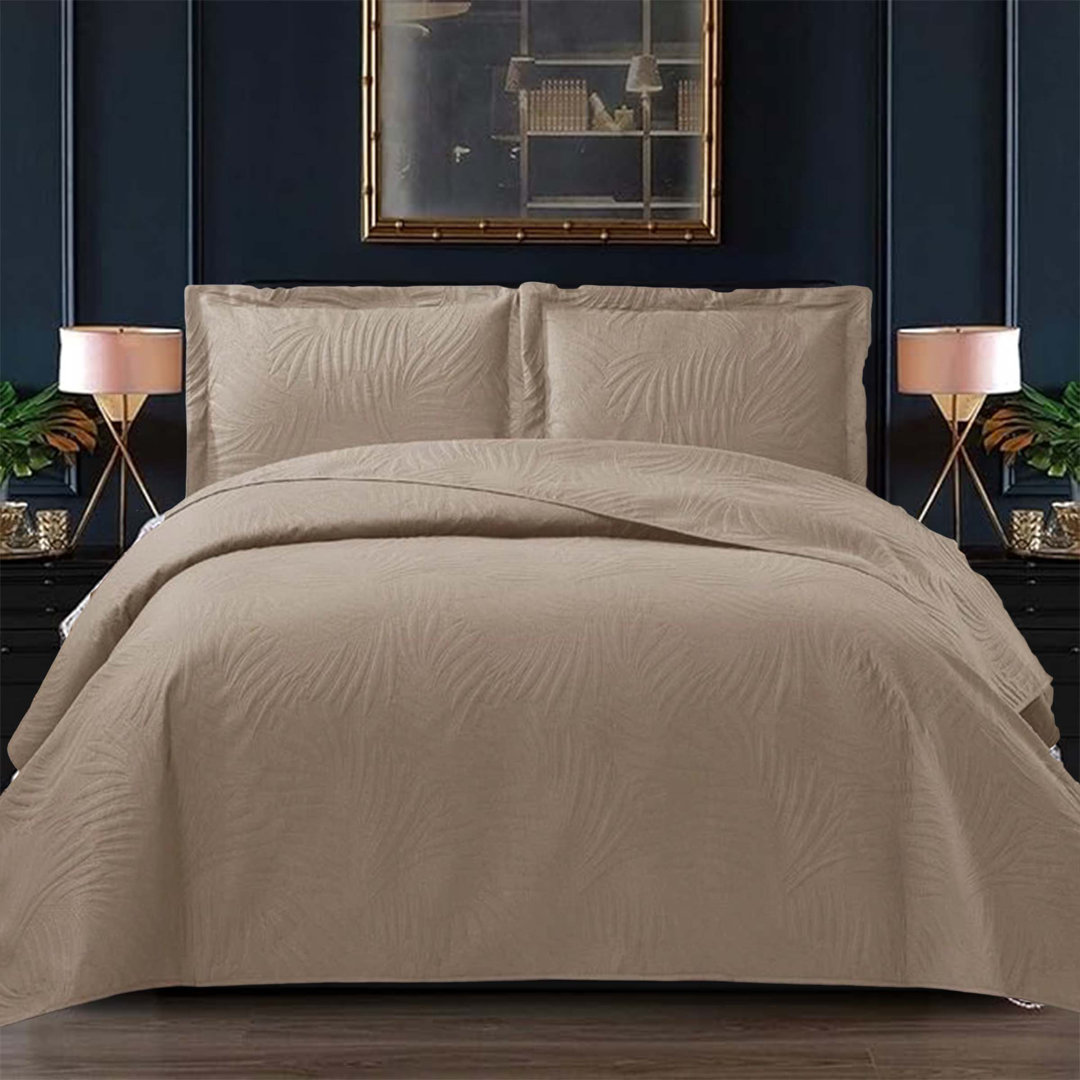 Polyester Floral Bedspread with Pillow Shams