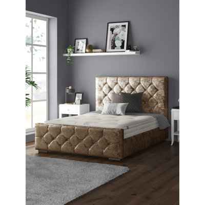 Farallones Upholstered Bed
