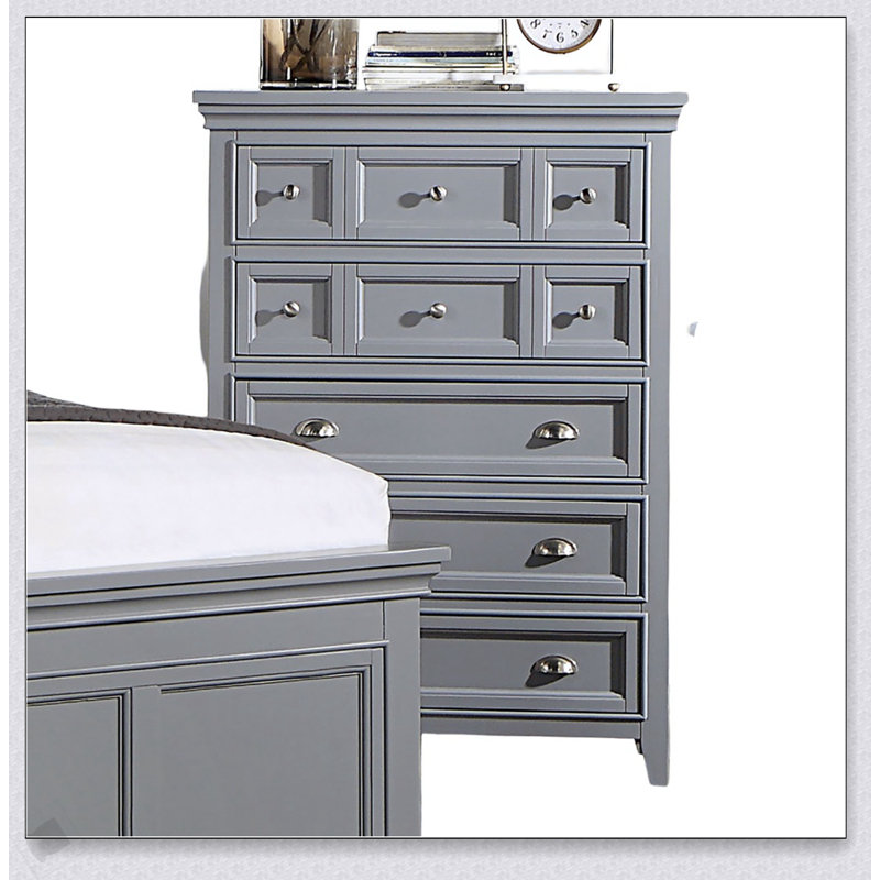 Commode à 5 tiroirs de style transitionnel avec tiroirs doublés de feutre, glissières à roulement à billes et finition grise élégante pour les chambres à coucher modernes