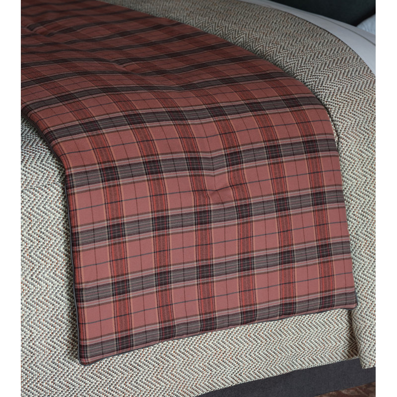 Kilbourn Plaid Bed Runner, Queen
