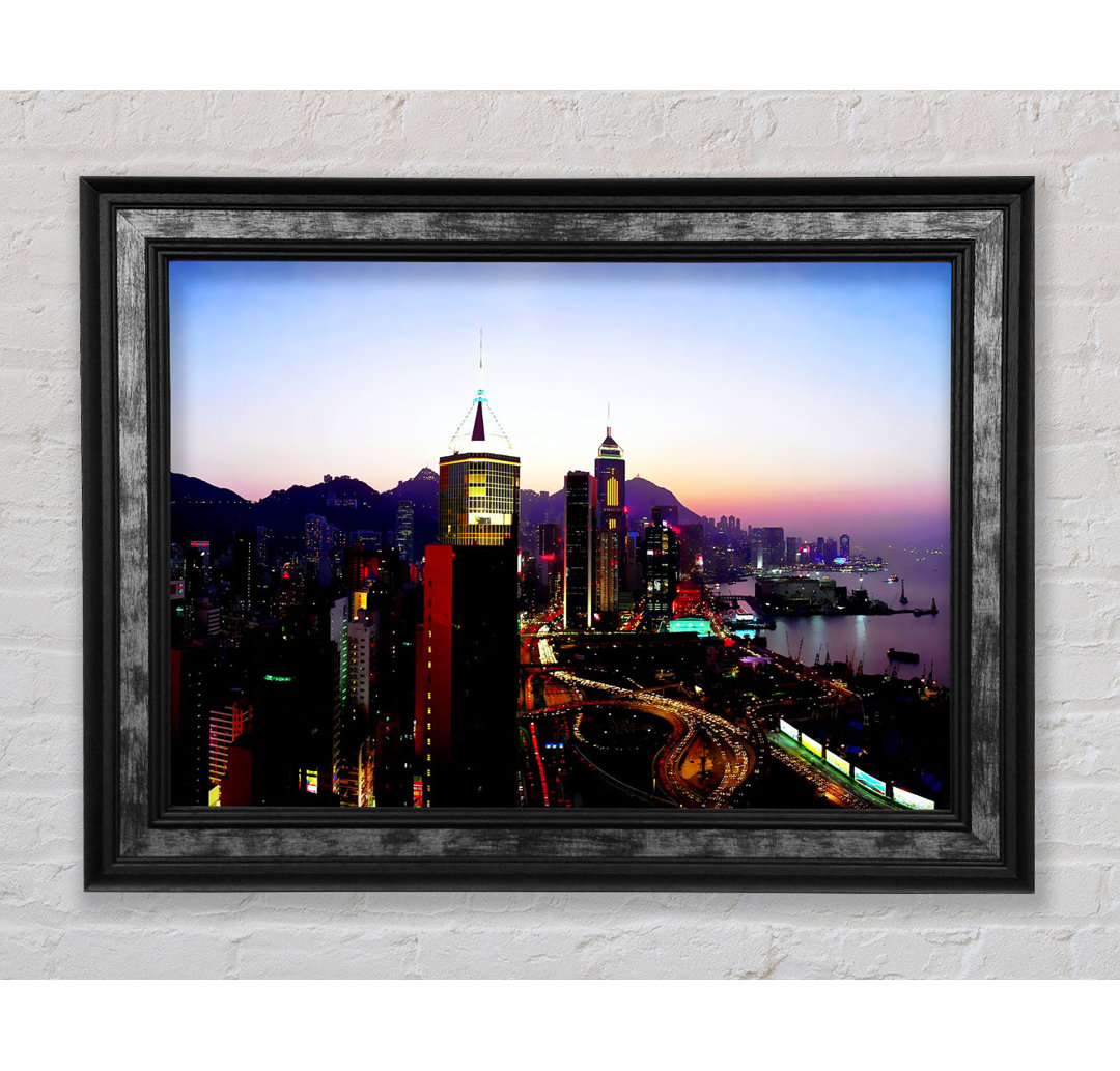 Hong Kong Surreal Nights - Bilderrahmen Kunstdrucke