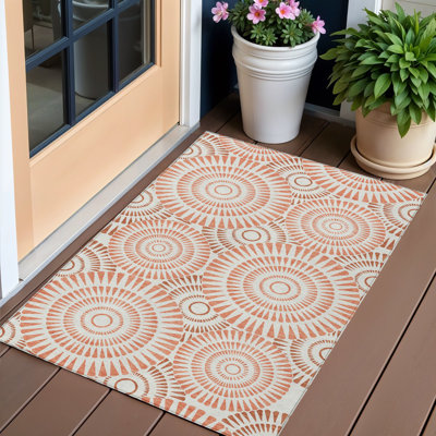 Tapis intérieur / extérieur lavable à motif géométrique corail et ivoire 3 pi x 5 pi