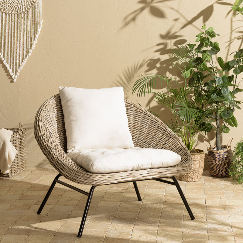 Alisyn Outdoor Lounge Chair