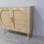 Buffet avec rangement, armoire de salle de bain décorative, avec deux portes et 4 compartiments de rangement, armoire avec pieds en bois massif, armoire pour vestibule, entrée, salon