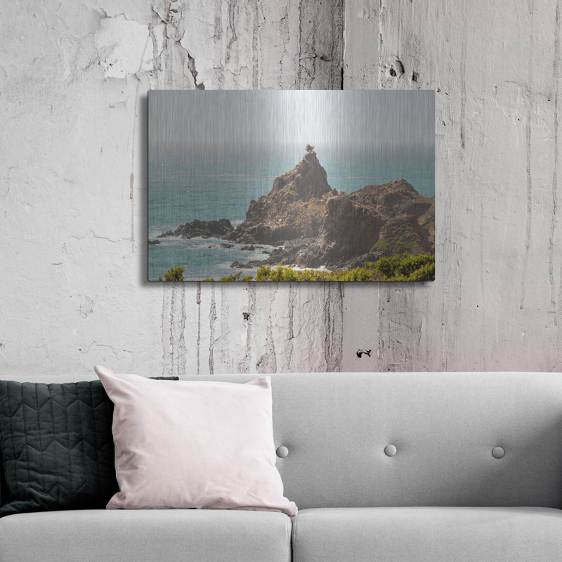 «Big Sur Where The Ocean Embraces The Rocks» par Elena Chukhlebova, art mural en métal, 36 po x 24 po, H 24 po x l 36 po