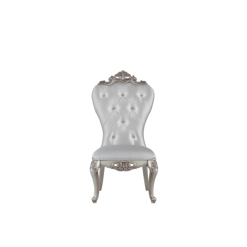 Chaise d'appoint capitonnée Khiabet en crème