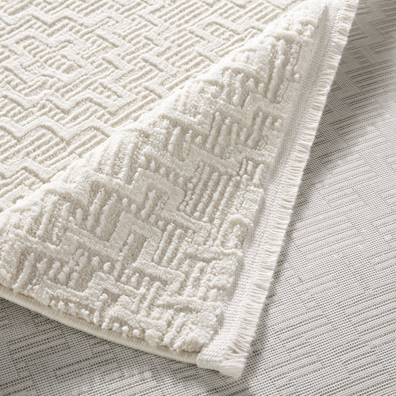 Ivory High-Low Textured Synthetic Runner Rug 1'9" x 7'2"