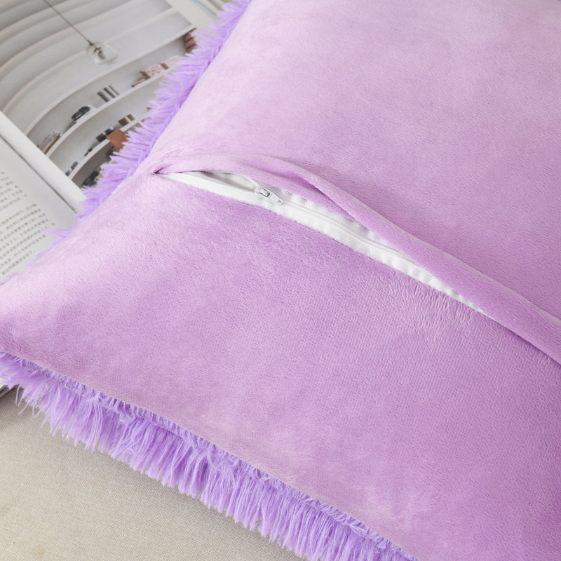 Housse de coussin carrée en fausse fourrure, H 16 po x l 16 po, Lavande